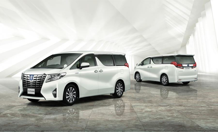  Toyota Alphard 2015 года  (фото 13 из 15)